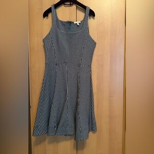 Bordeaux Monochrome Checkered Midi Dress